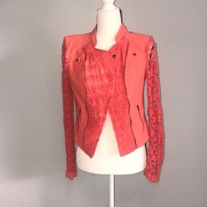 ✨Super cute coral jacket